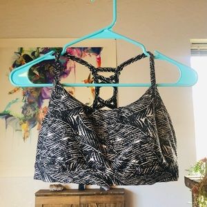 All In Motion Black and White Leaf Print Sports Bra